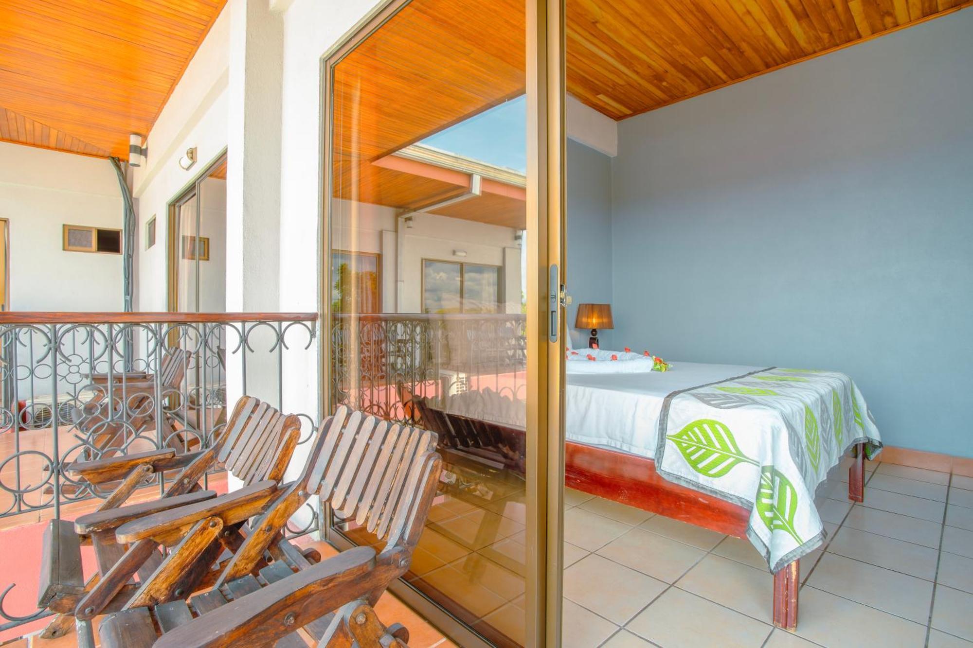 Hotel Downtown Boutique (adults Only) 3*