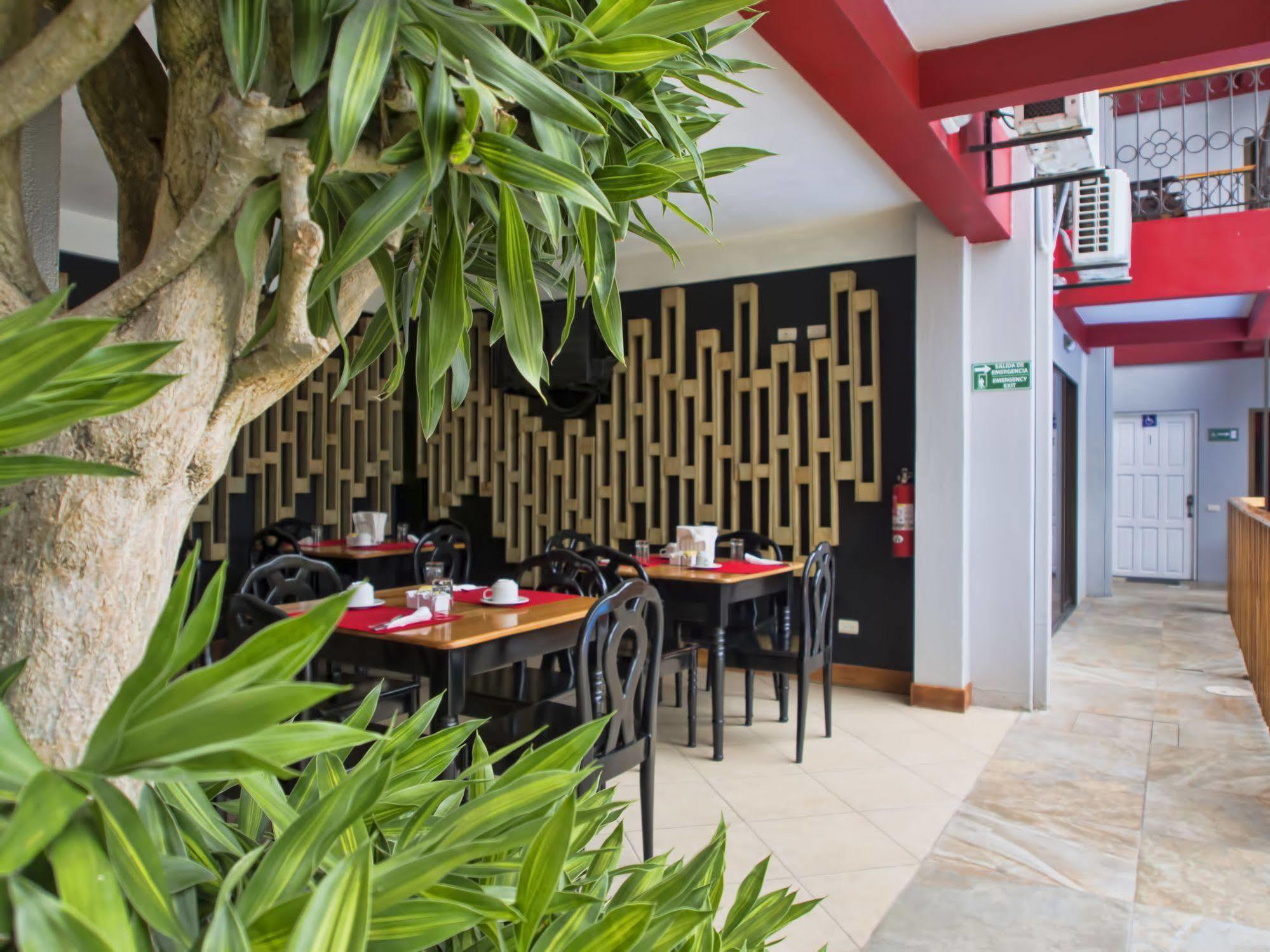 Hotel Downtown Boutique (adults Only) La Fortuna