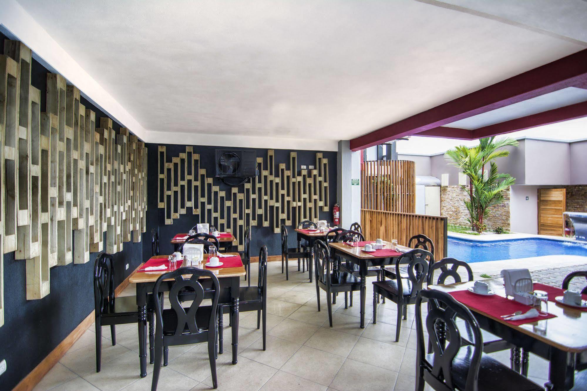 Hotel Downtown Boutique 3*